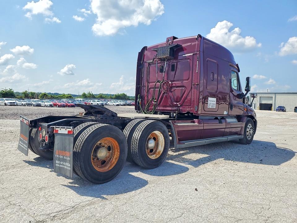 61524556 :رقم المزاد ، 3AKJGLDV0GSGU6011 vin ، 2016 Freightliner Cascadia 125 مزاد بيع