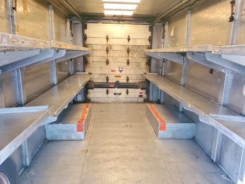 Продаж на аукціоні авто 1998 Freightliner Chassis, vin: 4UZA4FF40WC932868, номер лоту: 61109316