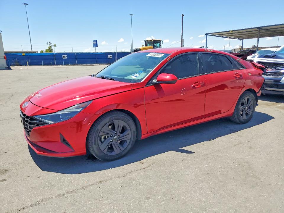 62826886 :رقم المزاد ، 5NPLM4AG0NH081418 vin ، 2022 Hyundai Elantra مزاد بيع