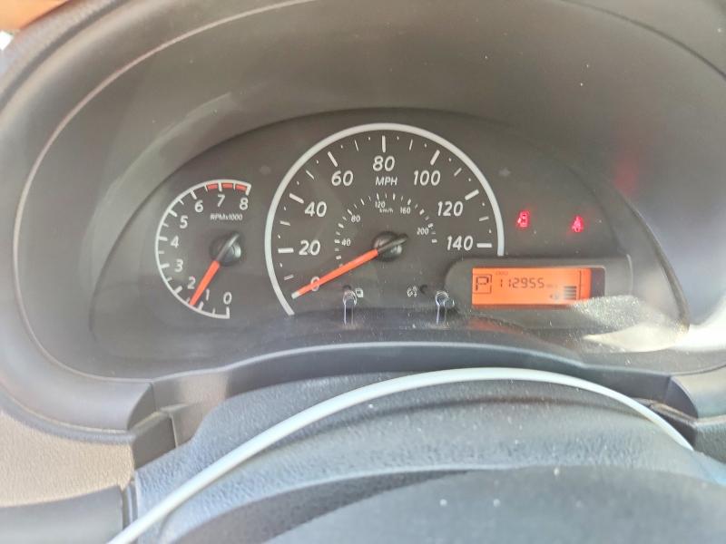 60185006 :رقم المزاد ، 3N1CN7AP7KL825609 vin ، 2019 Nissan Versa مزاد بيع