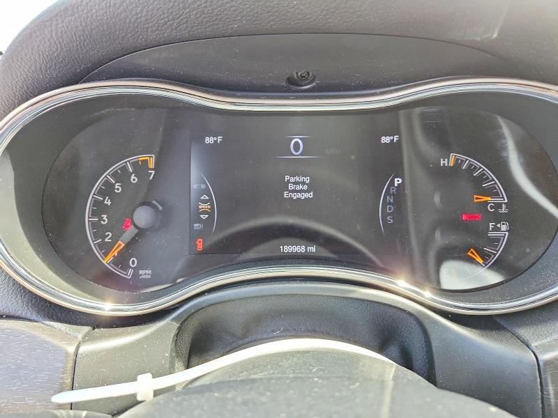 62282466 :رقم المزاد ، 1C4RJFAG8FC173694 vin ، 2015 Jeep Grand Cherokee مزاد بيع