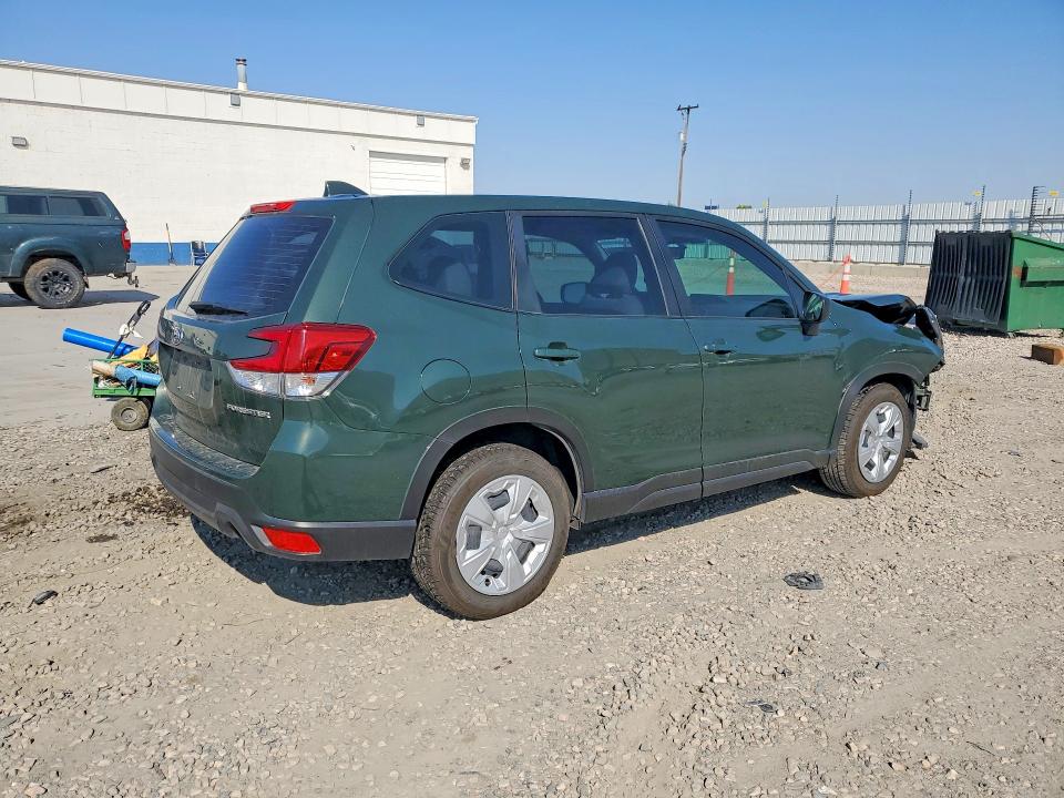 Продажа на аукционе авто 2022 Subaru Forester, vin: JF2SKAAC2NH449742, номер лота: 63529746