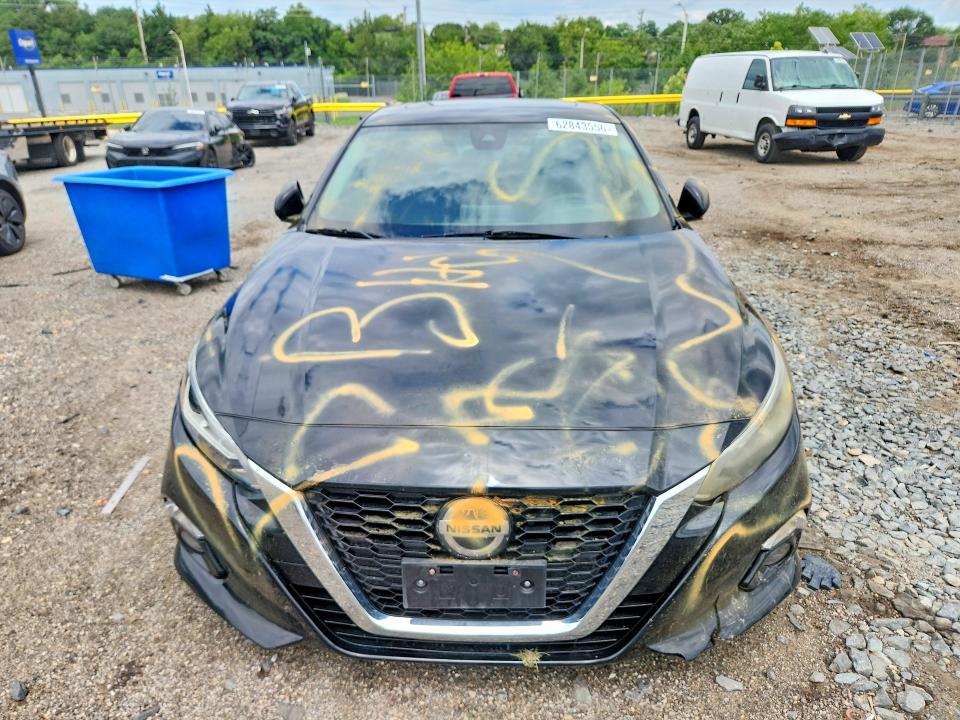 Продажа на аукционе авто 2019 Nissan Altima, vin: 1N4BL4EV9KC207229, номер лота: 62843556