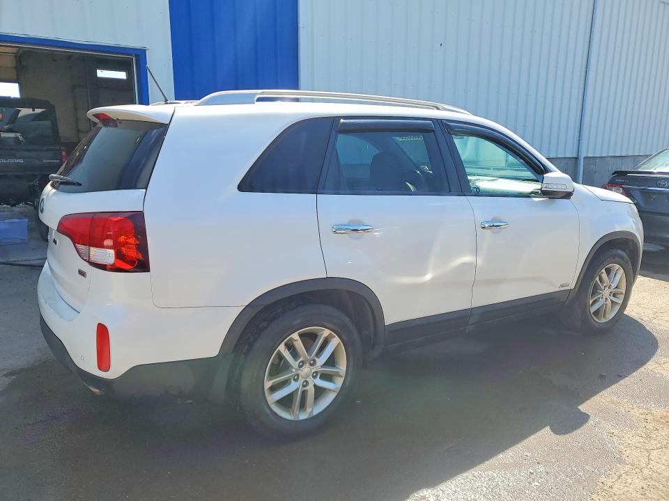 2015 Kia Sorento მანქანა იყიდება აუქციონზე, vin: 5XYKTCA69FG627318, აუქციონის ნომერი: 60833956