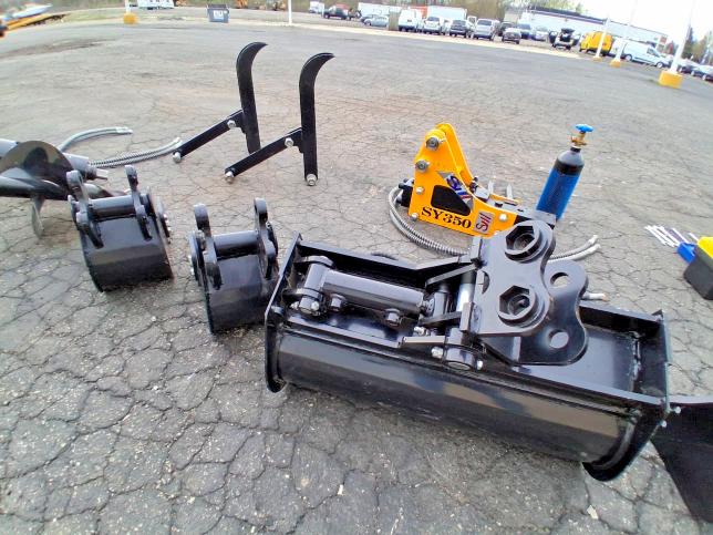 63095576 :رقم المزاد ، 38913326 vin ، 2026 Others 2026 Mini Excavator Attachment مزاد بيع