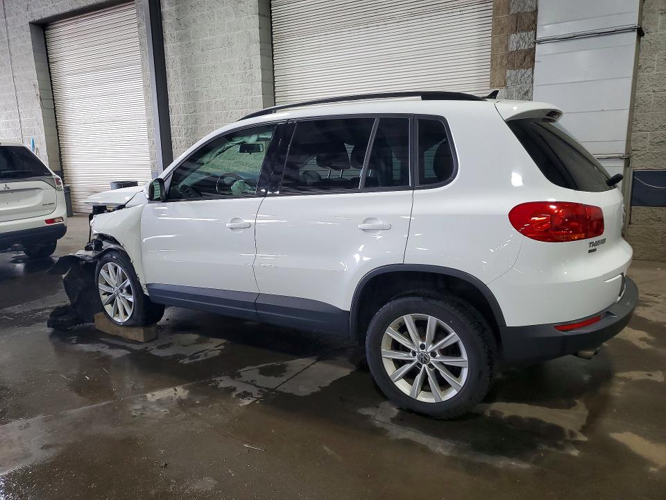Продаж на аукціоні авто 2017 Volkswagen Tiguan, vin: WVGBV7AX0HK049967, номер лоту: 62970536