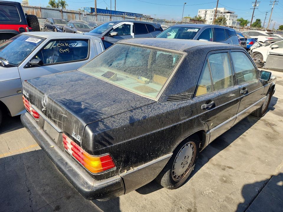 62044456 :رقم المزاد ، WDBDA29D2MF793481 vin ، 1991 Mercedes-benz 190 مزاد بيع