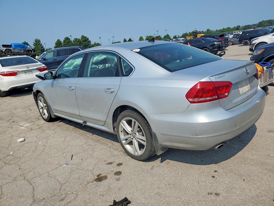 Продаж на аукціоні авто 2015 Volkswagen Passat, vin: 1VWCV7A33FC053005, номер лоту: 62703746