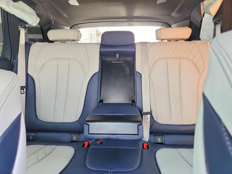 61812486 :رقم المزاد ، 5UXJU4C09M9H27362 vin ، 2021 Bmw X5 مزاد بيع