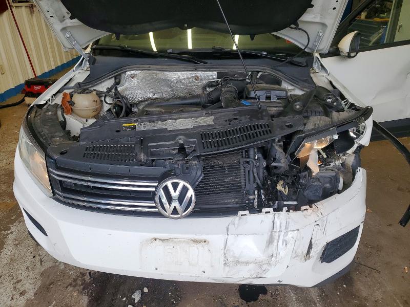 2013 Volkswagen Tiguan მანქანა იყიდება აუქციონზე, vin: WVGBV3AX8DW575274, აუქციონის ნომერი: 59675416