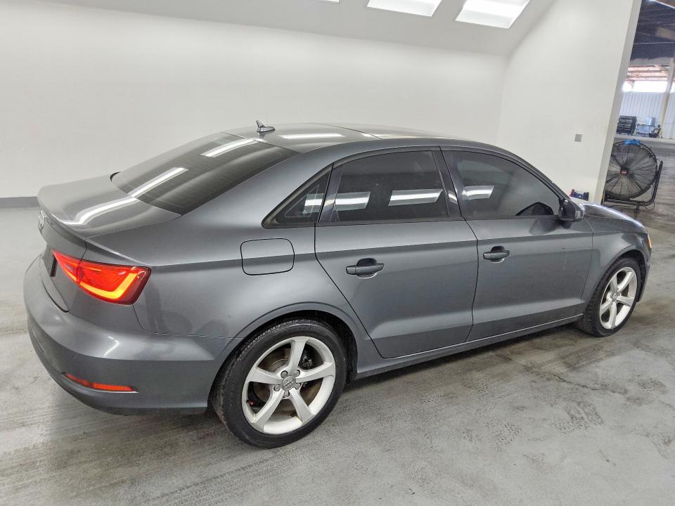 Продажа на аукционе авто 2016 Audi A3, vin: WAUA7GFF2G1117326, номер лота: 60072216