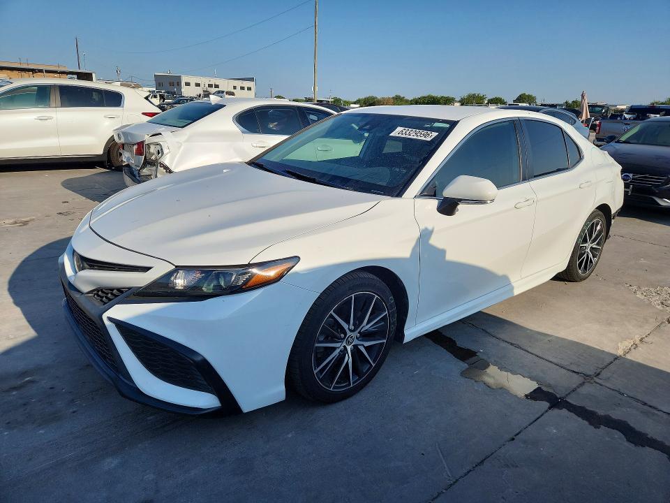 63329596 :رقم المزاد ، 4T1G11AK3PU740366 vin ، 2023 Toyota Camry مزاد بيع