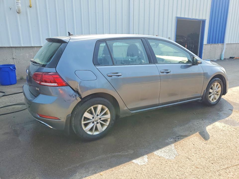 60123806 :رقم المزاد ، 3VWG17AU3JM285696 vin ، 2018 Volkswagen Golf مزاد بيع