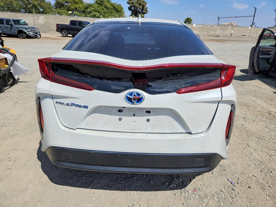 Продажа на аукционе авто 2018 Toyota Prius Prime, vin: JTDKARFP0J3071682, номер лота: 59359146