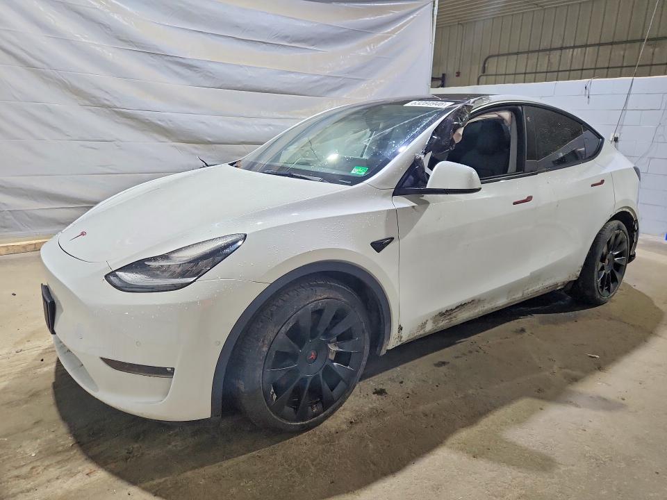 Auction sale of the 2021 Tesla Model Y, vin: 5YJYGDEE2MF191017, lot number: 63284946