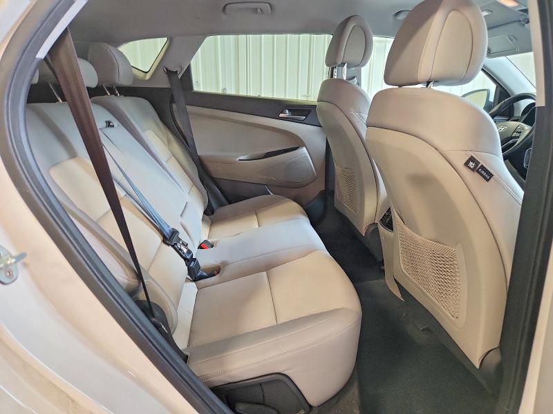 2017 Hyundai Tucson მანქანა იყიდება აუქციონზე, vin: KM8J3CA25HU281886, აუქციონის ნომერი: 62633956