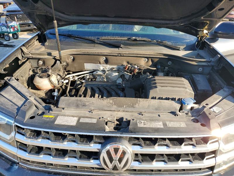 Продажа на аукционе авто 2018 Volkswagen Atlas, vin: 1V2MR2CA1JC518155, номер лота: 63184556