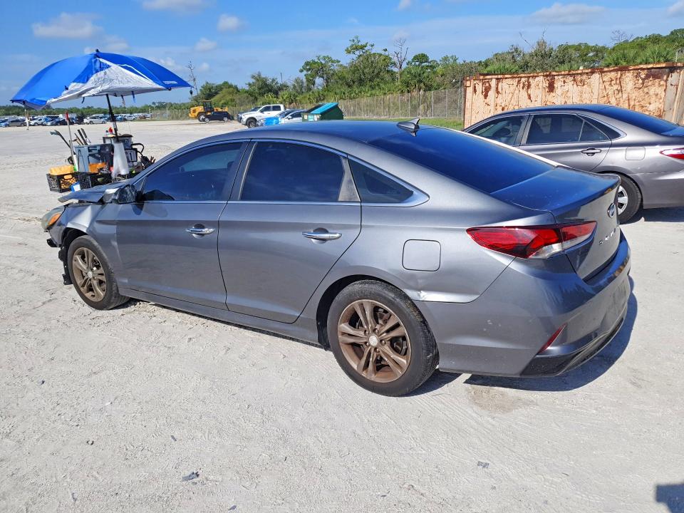 2018 Hyundai Sonata მანქანა იყიდება აუქციონზე, vin: 5NPE34AF9JH672800, აუქციონის ნომერი: 61748386