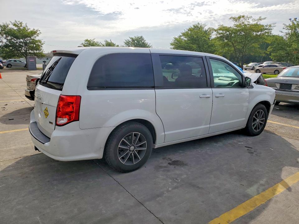 Auction sale of the 2018 Dodge Grand Caravan, vin: 2C4RDGBG2JR201601, lot number: 62012216