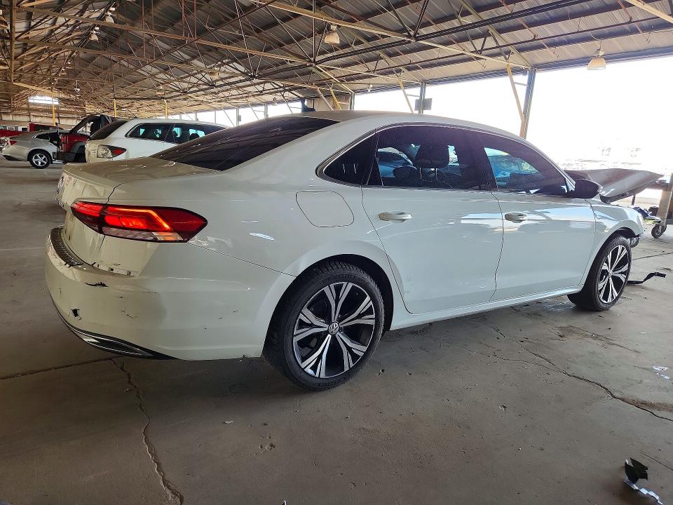 2021 Volkswagen Passat მანქანა იყიდება აუქციონზე, vin: 1VWSA7A37MC013899, აუქციონის ნომერი: 62144666