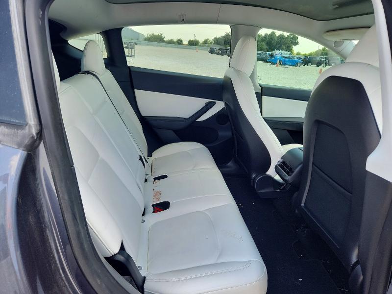 62199226 :رقم المزاد ، 5YJYGDEEXMF258866 vin ، 2021 Tesla Model Y مزاد بيع