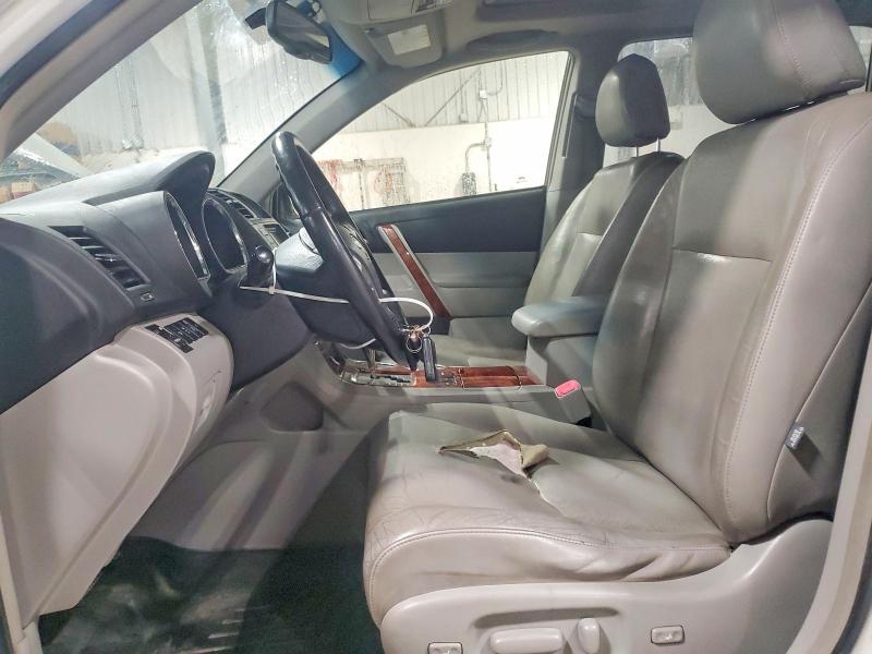 2012 Toyota Highlander მანქანა იყიდება აუქციონზე, vin: JTEDC3EH0C2010749, აუქციონის ნომერი: 61841036