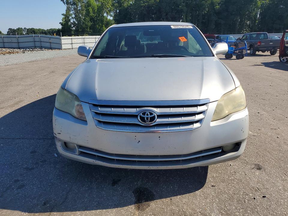 2005 Toyota Avalon მანქანა იყიდება აუქციონზე, vin: 4T1BK36B25U007718, აუქციონის ნომერი: 60578646