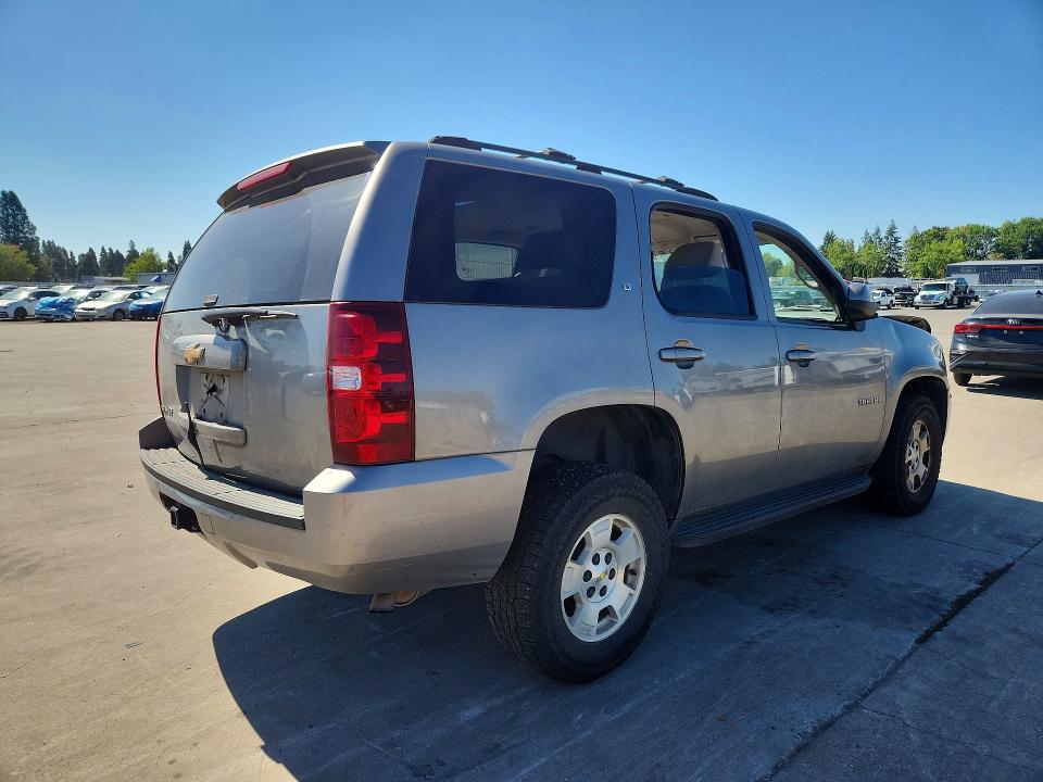 Продажа на аукционе авто 2007 Chevrolet Tahoe, vin: 1GNFK13057R113557, номер лота: 63242016