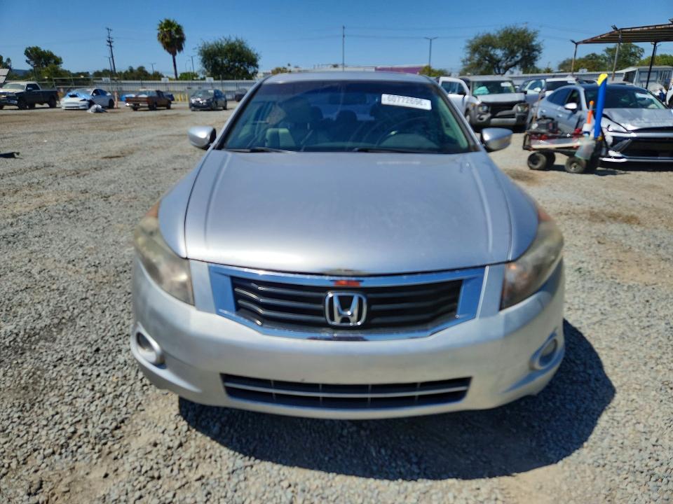 Продажа на аукционе авто 2008 Honda Accord, vin: JHMCP26858C051858, номер лота: 60772696