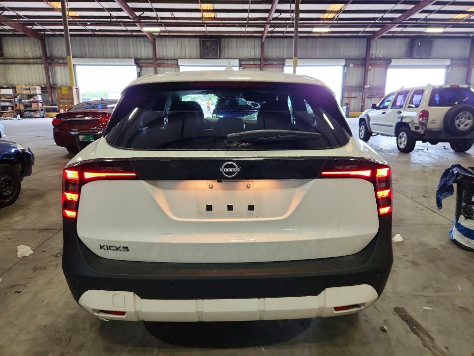58877966 :رقم المزاد ، 3N8AP6CA2SL365510 vin ، 2025 Nissan Kicks مزاد بيع