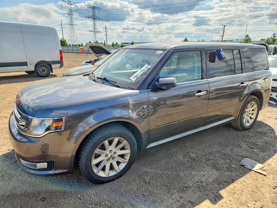 61427146 :رقم المزاد ، 2FMGK5C8XJBA09887 vin ، 2018 Ford Flex مزاد بيع