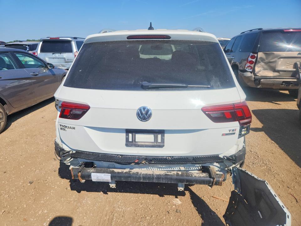 Продаж на аукціоні авто 2018 Volkswagen Tiguan, vin: 3VV2B7AXXJM153797, номер лоту: 60497166
