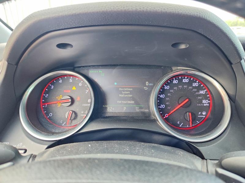 61606366 :رقم المزاد ، 4T1B61HK7JU128826 vin ، 2018 Toyota Camry مزاد بيع