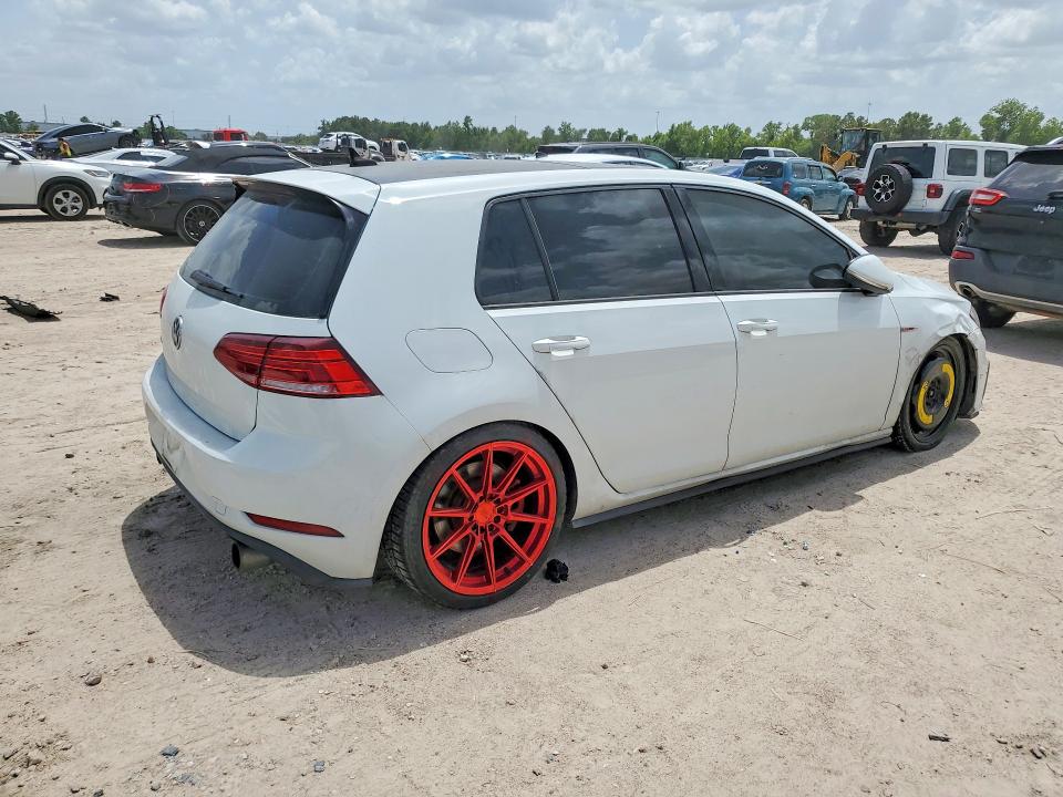 Продаж на аукціоні авто 2018 Volkswagen Gti, vin: 3VW447AU7JM275229, номер лоту: 61053016