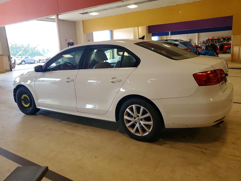 56938166 :رقم المزاد ، 3VWDP7AJ6DM393872 vin ، 2013 Volkswagen Jetta مزاد بيع