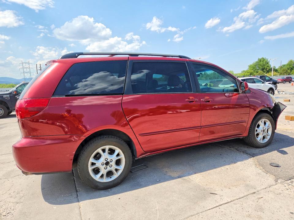 62339976 :رقم المزاد ، 5TDBA22C35S029229 vin ، 2005 Toyota Sienna مزاد بيع