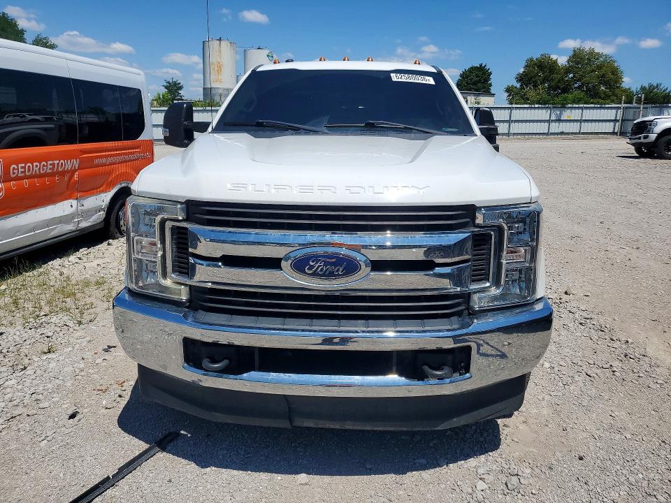 2019 Ford F350 მანქანა იყიდება აუქციონზე, vin: 1FT8W3DT0KEC68902, აუქციონის ნომერი: 62580036