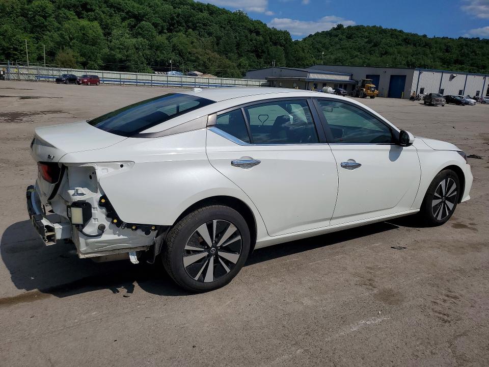 2022 Nissan Altima მანქანა იყიდება აუქციონზე, vin: 1N4BL4DW5NN335504, აუქციონის ნომერი: 62214136