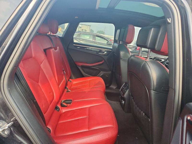 60936116 :رقم المزاد ، WP1AB2A50GLB48449 vin ، 2016 Porsche Macan مزاد بيع
