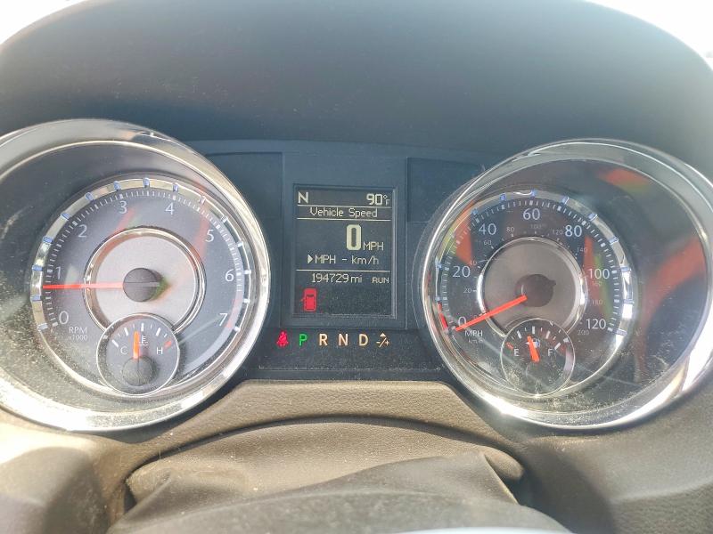 62583356 :رقم المزاد ، 2C4RC1BG8ER212219 vin ، 2014 Chrysler Town & Country مزاد بيع