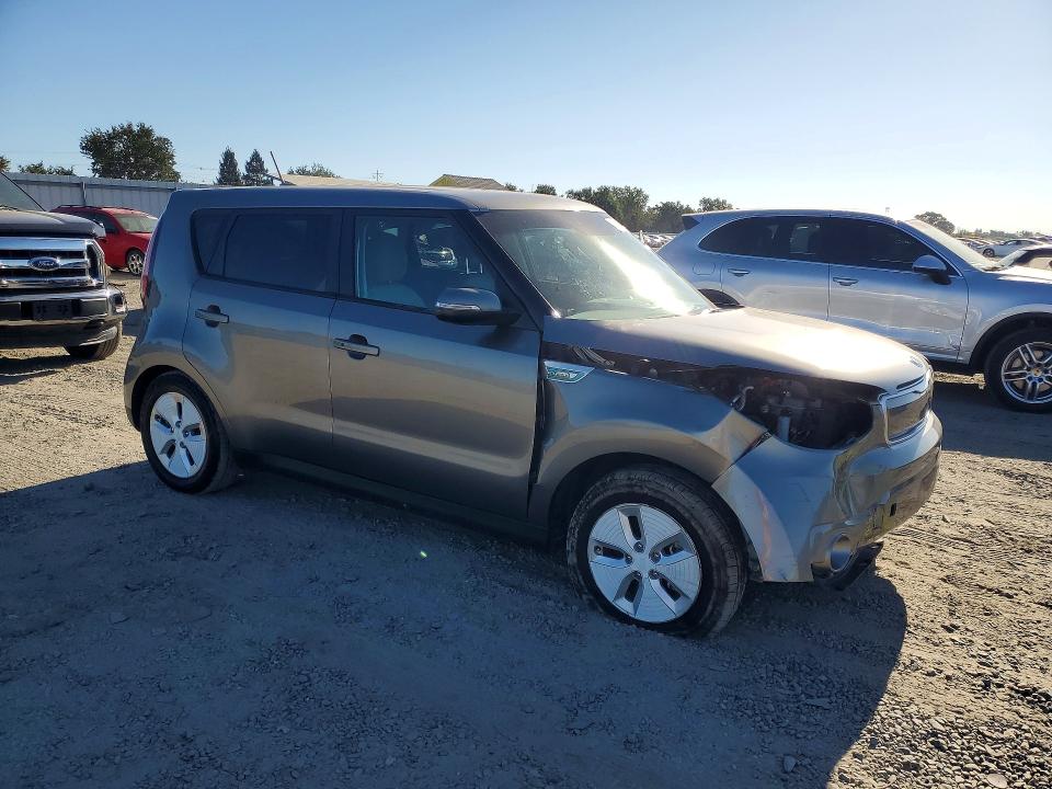 Продажа на аукционе авто 2016 Kia Soul Ev, vin: KNDJP3AE1G7013837, номер лота: 61153456