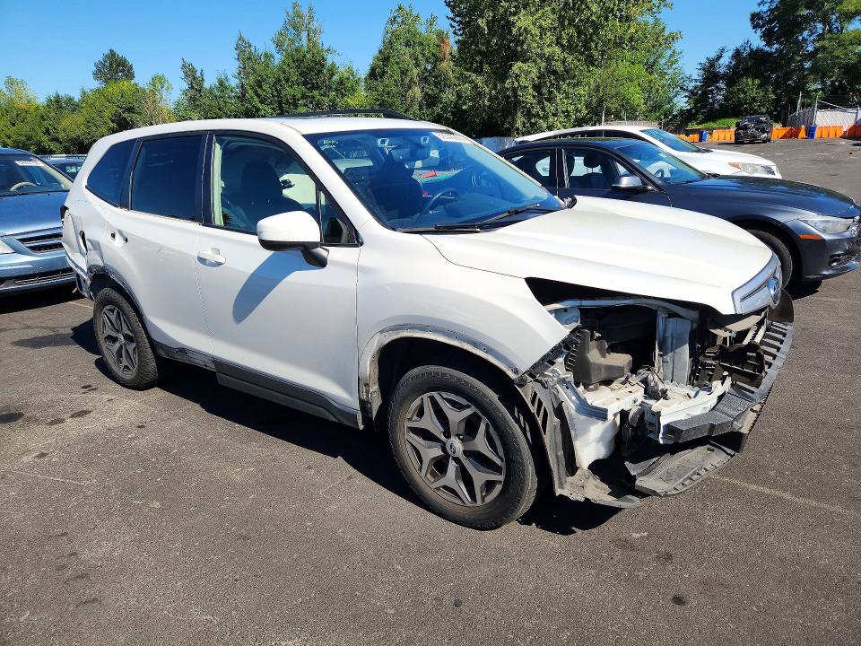 2019 Subaru Forester მანქანა იყიდება აუქციონზე, vin: JF2SKAEC0KH462446, აუქციონის ნომერი: 62340266
