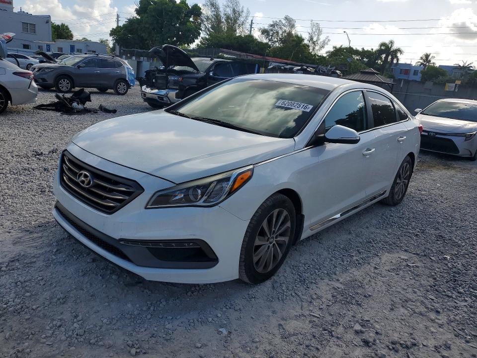 64506156 :رقم المزاد ، 5NPE34AF6FH062828 vin ، 2015 Hyundai Sonata مزاد بيع