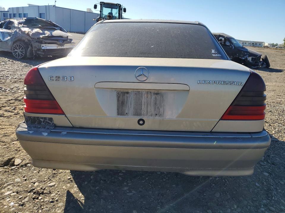 1999 Mercedes-benz C მანქანა იყიდება აუქციონზე, vin: WDBHA24G1XF861891, აუქციონის ნომერი: 60692526