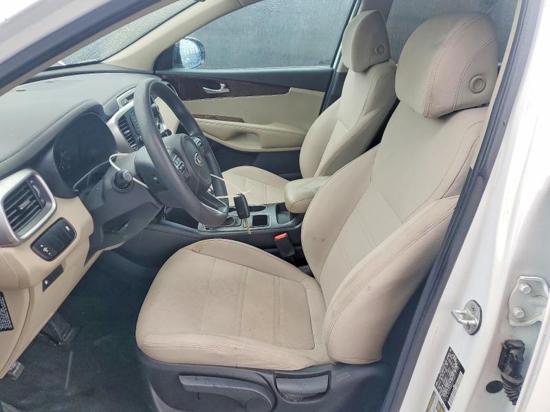 2017 Kia Sorento მანქანა იყიდება აუქციონზე, vin: 5XYPG4A33HG239154, აუქციონის ნომერი: 63149836