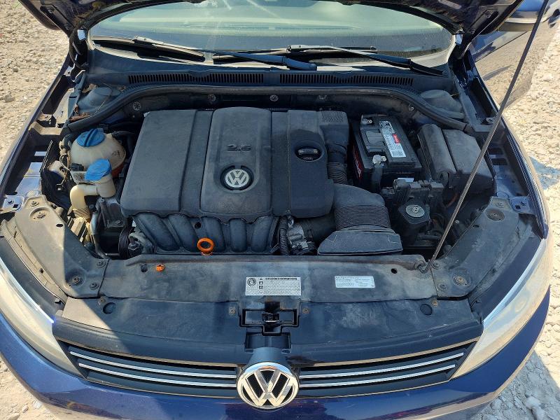 60208266 :رقم المزاد ، 3VWDX7AJ5DM392082 vin ، 2013 Volkswagen Jetta مزاد بيع