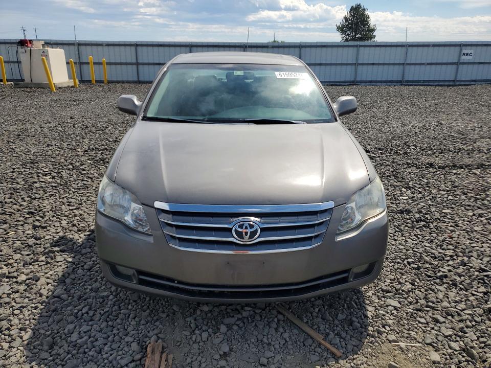 61595246 :رقم المزاد ، 4T1BK36B47U182863 vin ، 2007 Toyota Avalon مزاد بيع