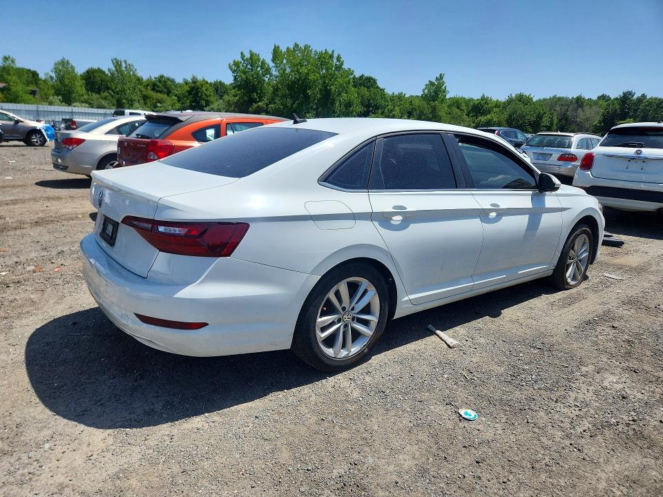 59267276 :رقم المزاد ، 3VWC57BU2MM012464 vin ، 2021 Volkswagen Jetta مزاد بيع