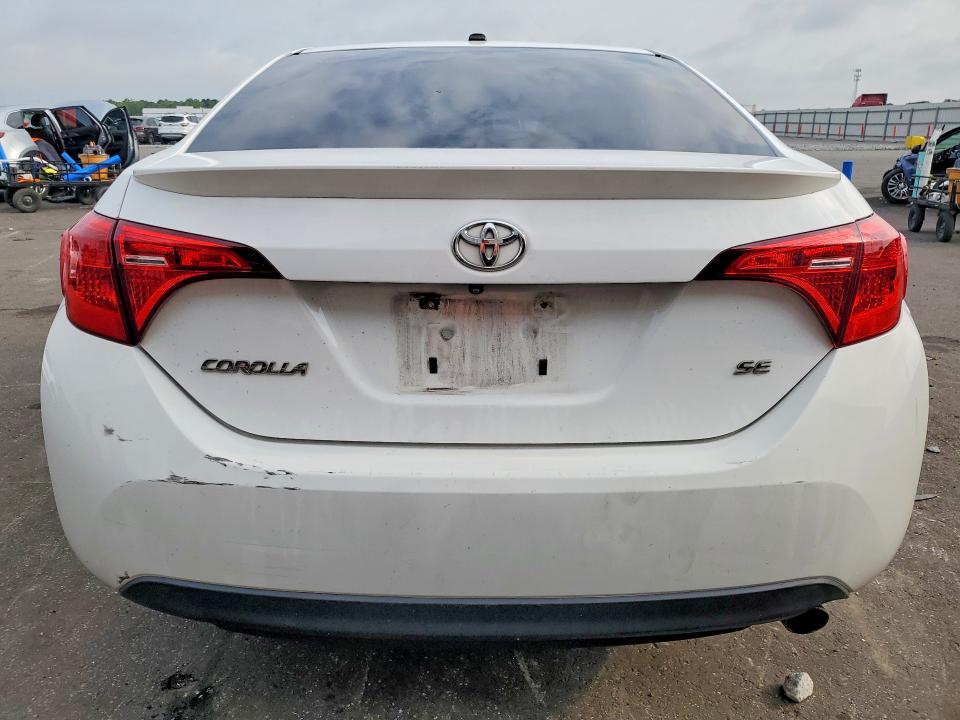 62948686 :رقم المزاد ، 2T1BURHE4HC777784 vin ، 2017 Toyota Corolla مزاد بيع