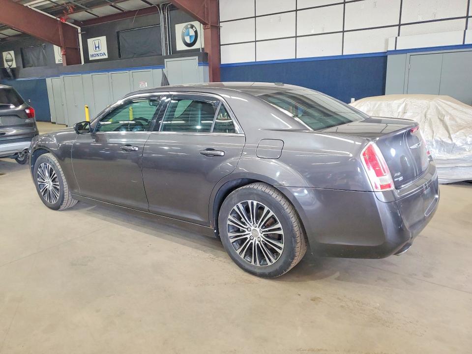 61330756 :رقم المزاد ، 2C3CCAGT8DH591212 vin ، 2013 Chrysler 300 مزاد بيع